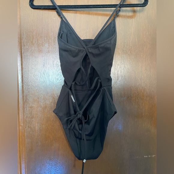 BuffBunny Swim Venice One Piece with Strappy Back - Picture 4 of 5